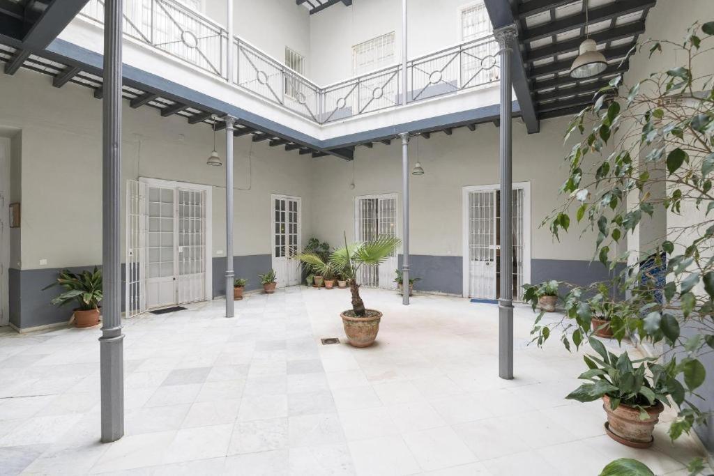Apartamento Loft De La Reina Jerez Centro Jerez de la Frontera Exterior foto